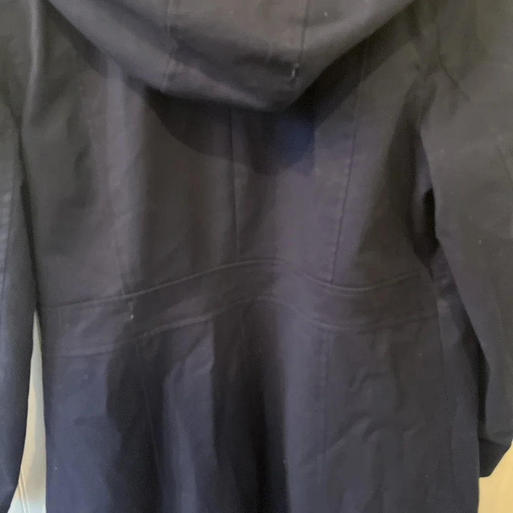 Isaac Mizrahi Women's Navy Trench Coat, Sz 12, spring, Iconic,Classic, Hood prep